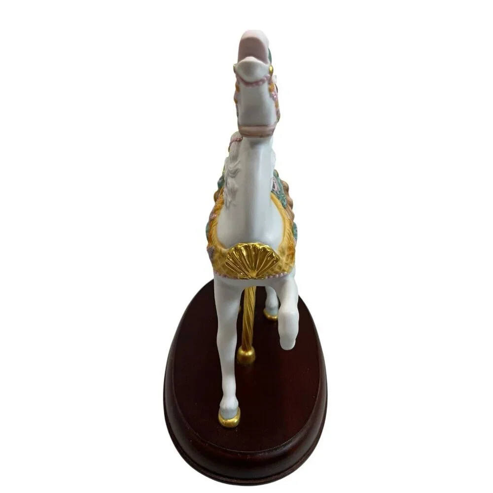NEW LENOX The Seaside Horse Fine Porcelain Figurine 24K Gold Trim 1993 White